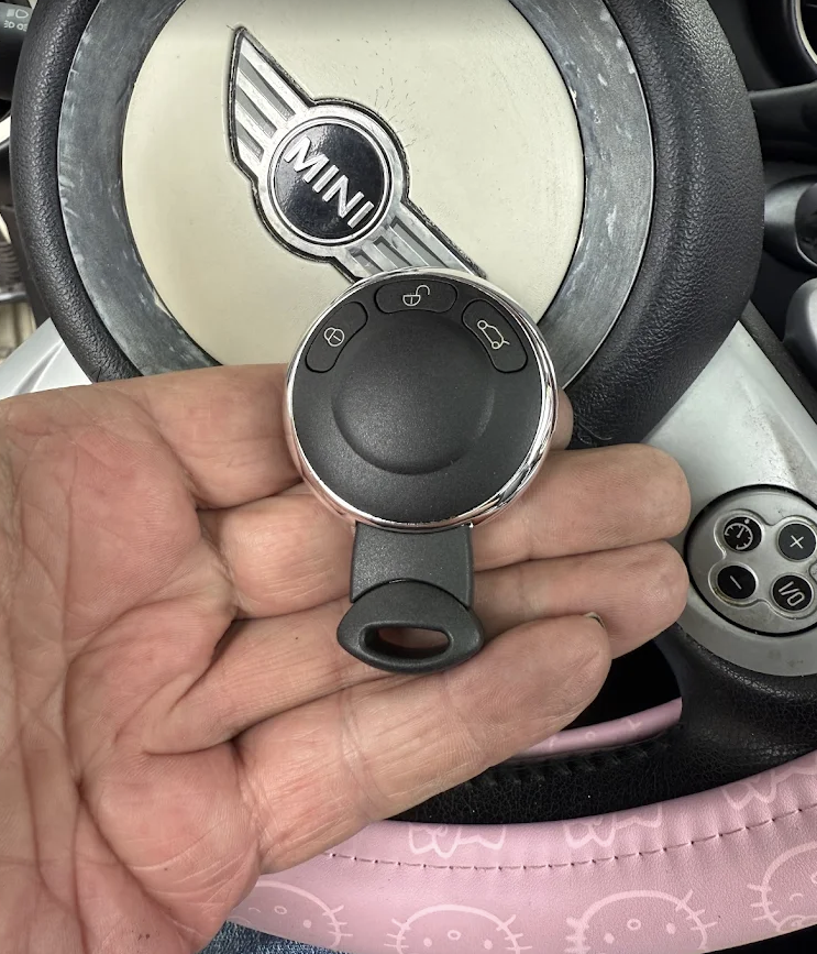 MINI Cooper key fob programmed on location